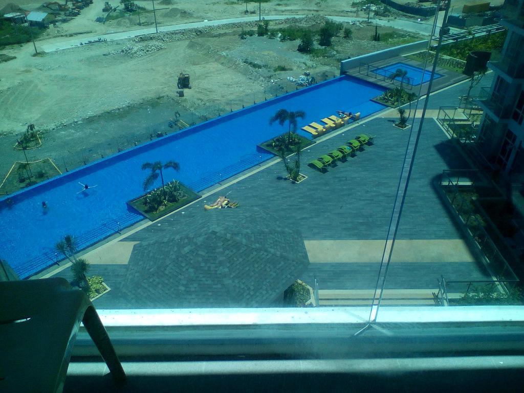 Mactan Newtown Condo Lapu-Lapu City Esterno foto