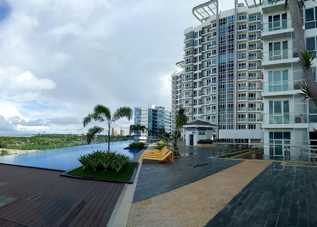 Mactan Newtown Condo Lapu-Lapu City Esterno foto