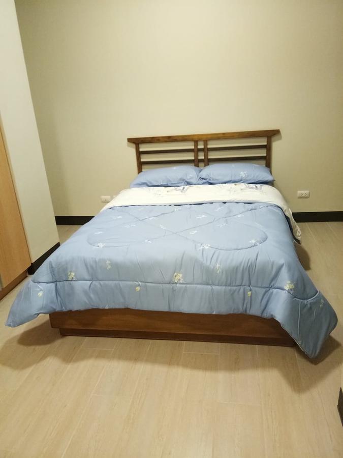 Mactan Newtown Condo Lapu-Lapu City Esterno foto